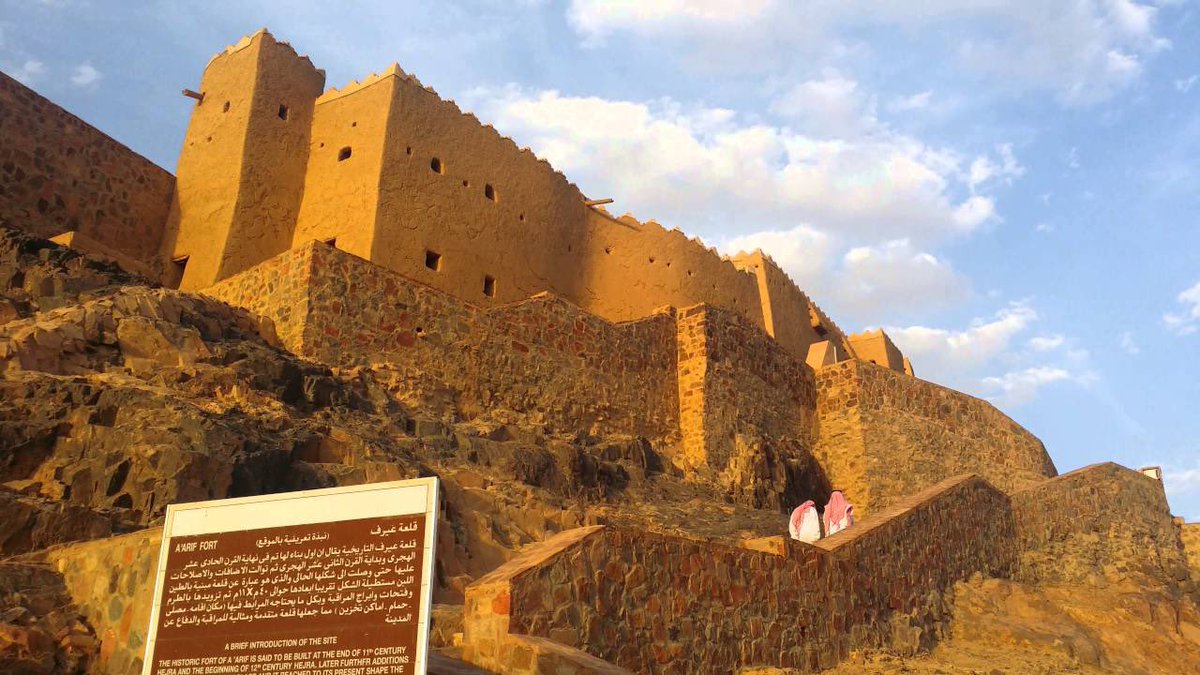 جبل أم سنمان.. سجل حضاري مفتوح على صخور حائل
