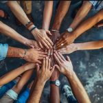 نسيج المجتمع.. كيف تحمينا الروابط المجتمعية من الجريمة والخلافات؟