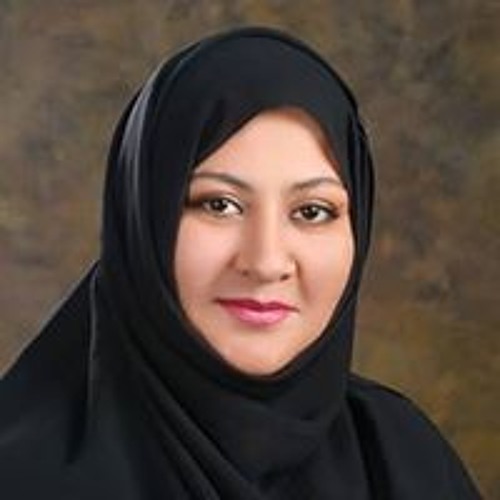مسيرة حافلة بالإبداع.. الفنانة التشكيلية ابتسام باجبير