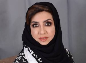 أميمة الخميس.. روائية سعودية أعادت قراءة التاريخ بعيون السرد