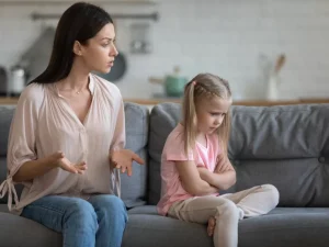 السلوك النرجسي لدى أحد الوالدين.. كيف تحمي نفسك وتبدأ رحلة التعافي؟
