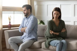 أساليب عملية لحل الخلافات الزوجية.. خطوات تعزز التفاهم وتحافظ على استقرار الأسرة