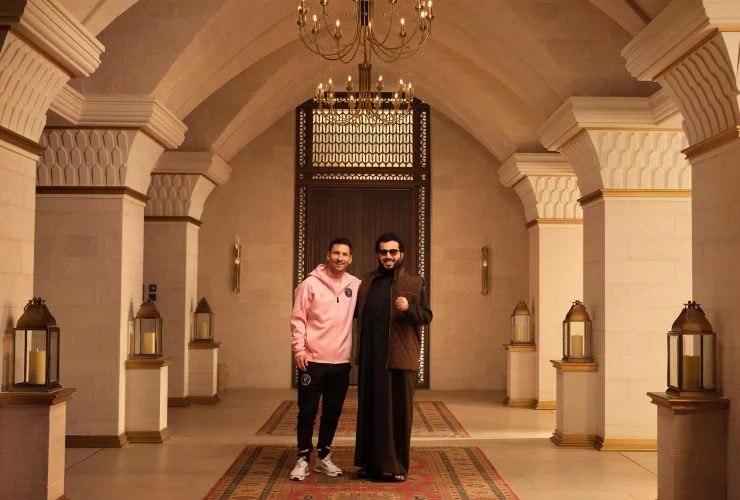 تركي آل الشيخ يواسي ليونيل ميسي بعد وفاة والده.. صداقة جمعتها الرياضة والمواقف الإنسانية