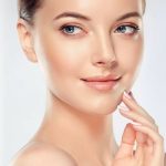 روتينك المسائي السر لبشرة صباحية مشرقة ..اتبعي الخطوات