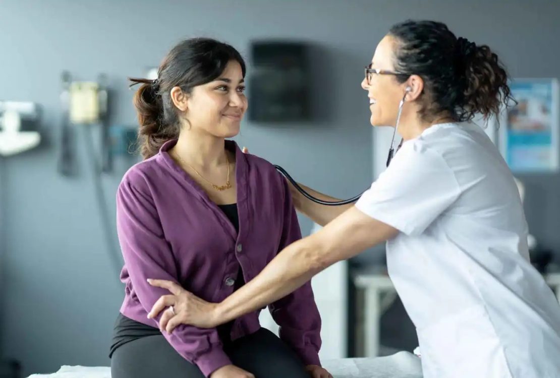 عندما يكون الألم حارس للبيئة الجسدية.. ماذا يحدث لو فقد الإنسان نعمة التنبيه بالخطر؟