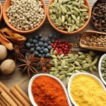 وداعًا للانتفاخ.. توابل تساعدك على تحسين الهضم وطرد الغازات