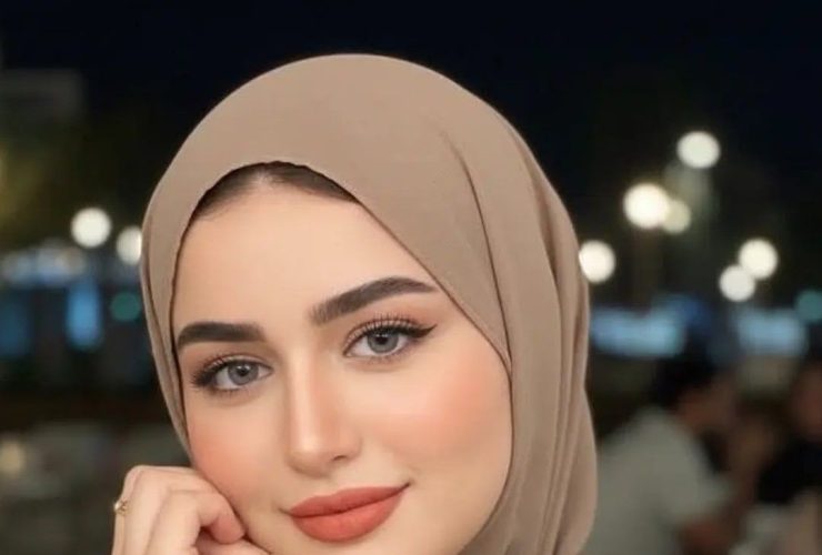 إشراقة طبيعية.. كيف تبرزين جمالكِ وتتألقين دون مكياج؟