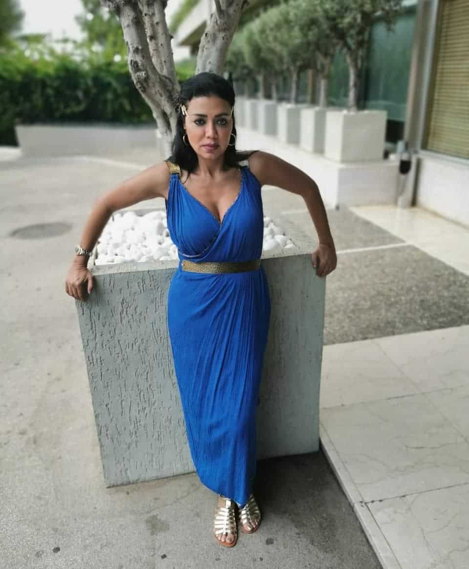 فستان رانيا يوسف