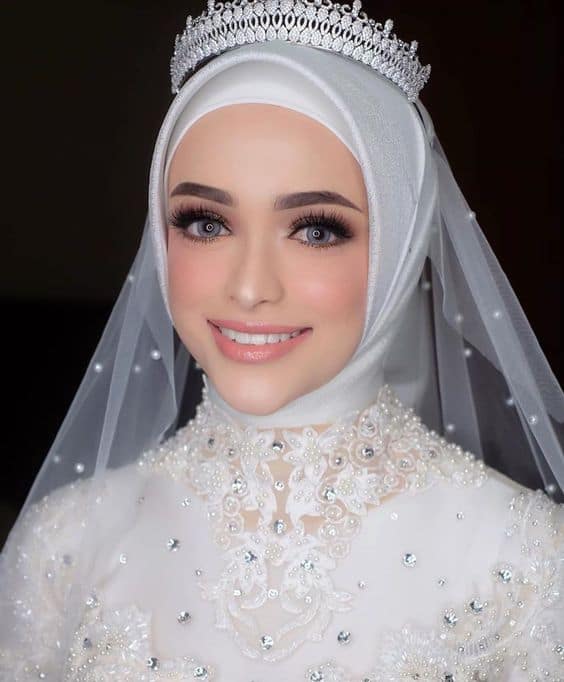 لفة الحجاب التركي