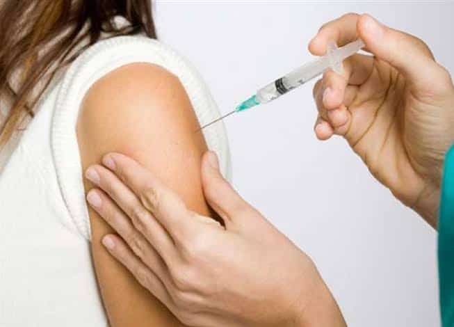 هل يتعارض تطعيم الأنفلونزا الموسمية مع لقاح كورونا؟