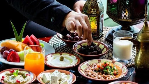 مفاهيم غذائية خاطئة في رمضان وتصحيحها