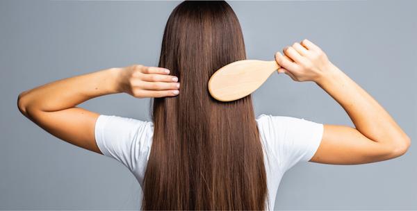 ماسكات طبيعية لتكثيف الشعر