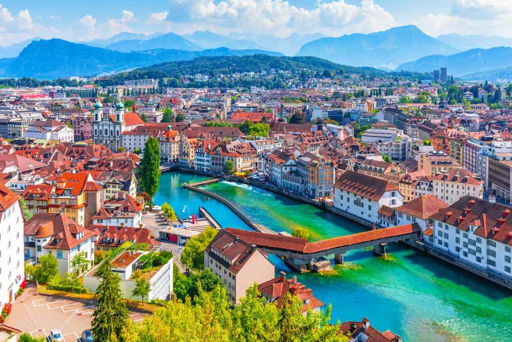سويسرا وجهات سياحية شتوية