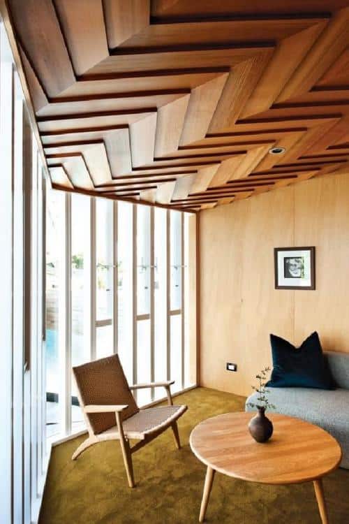ديكورات خشبية للمنزل العصري بأشكال مختلفة وجريئة