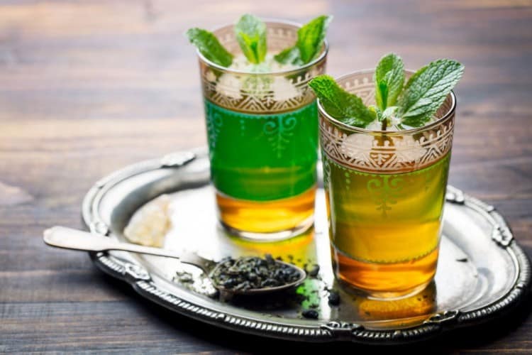 فوائد الشاي المغربي للصحة .. يحافظ على صحة القلب ويخلص الجسم من السموم