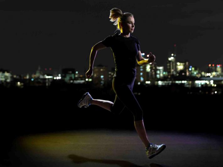 فوائد ممارسة الرياضة في المساء .. هل تؤثر على طاقة الجسم؟