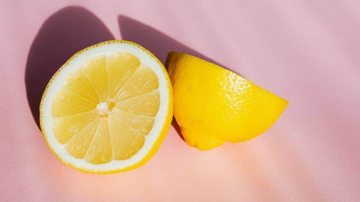 هل الليمون مضر للبشر؟ إليكِ أهم النصائح