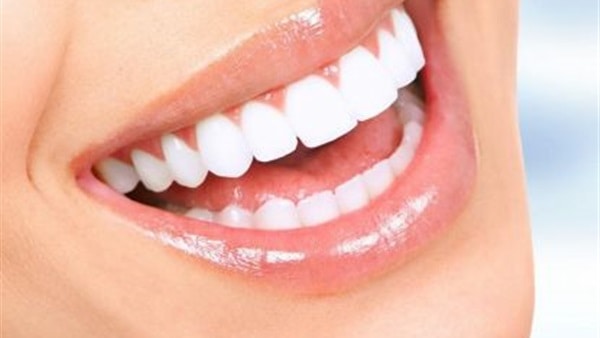 مشاكل حشوات الأسنان وطريقة الحفاظ على ابتسامة هوليود