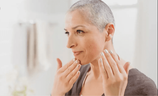 ترطيب البشرة مع علاج سرطان الثدي بطرق طبيعية