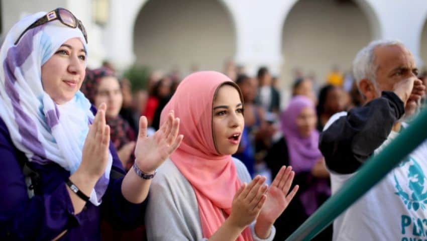 رئيس المركز الإسلامي والثقافي بفرنسا: الإقبال النسائي لحضور صلوات التراويح في ازدياد بهيج
