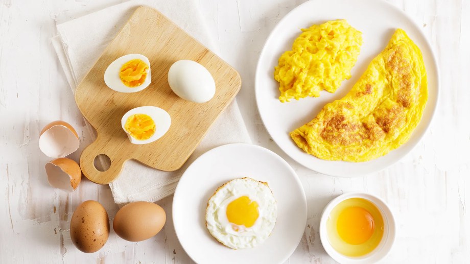 فوائد البيض للجسم.. أيهما أفضل المسلوق أم المقلي؟