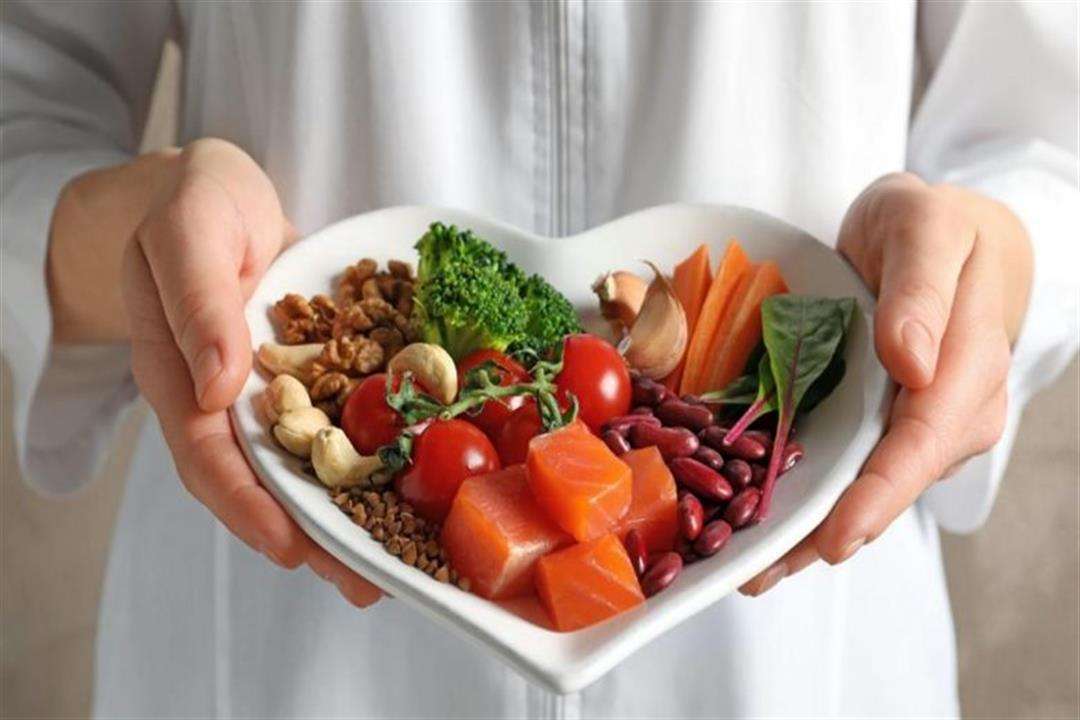 6 أطعمة مفيدة لصحة القلب والشرايين.. ما هي؟
