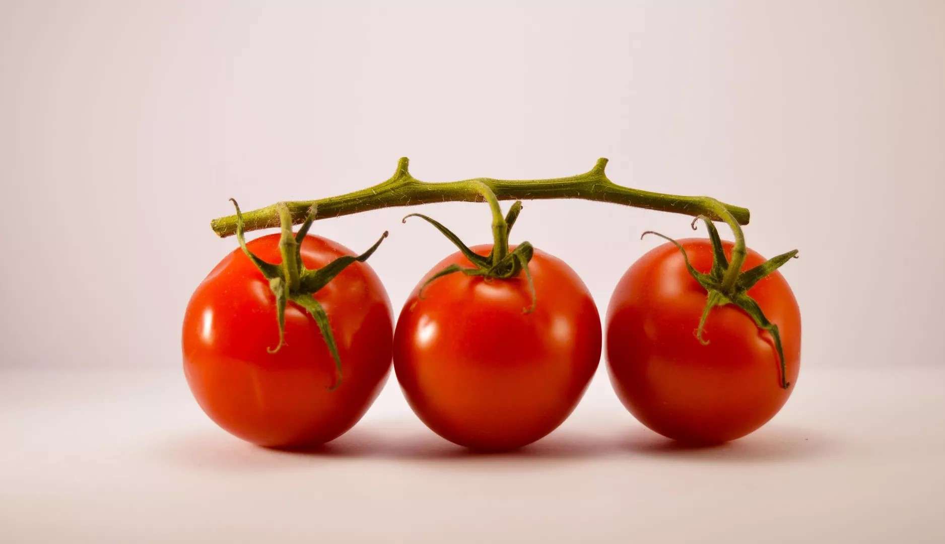 هل تحمي الطماطم من الإصابة بارتفاع ضغط الدم؟