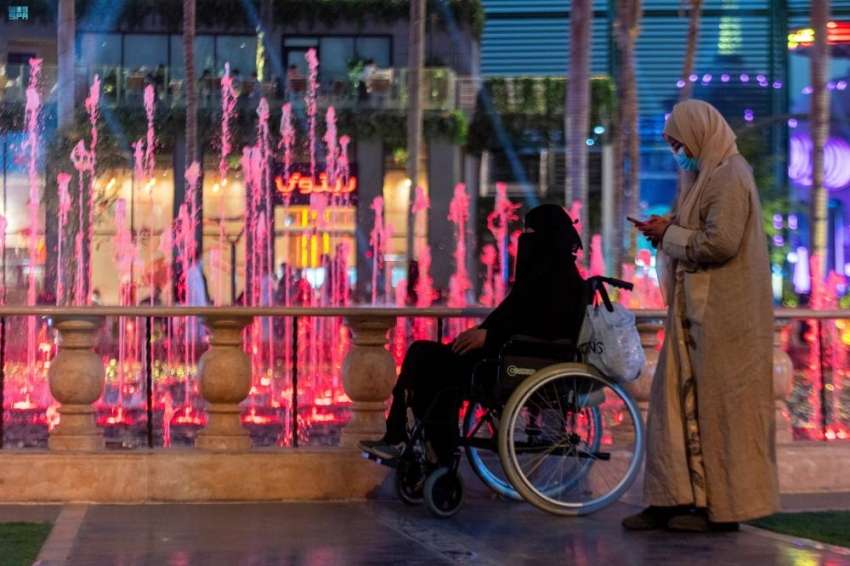مناطق موسم الرياض تحتضن مواهب ذوي الإعاقة للاستفادة من خبراتهم